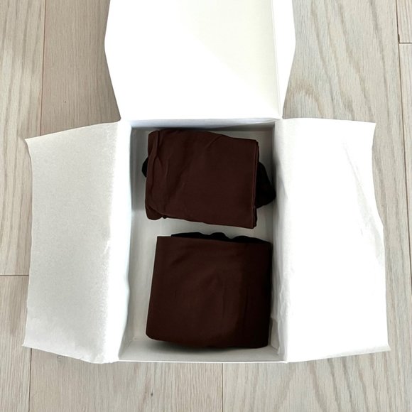 Organic Basics High Rise Re-Tights 2-Pack Hosiery Walnut - Picture 5 of 6